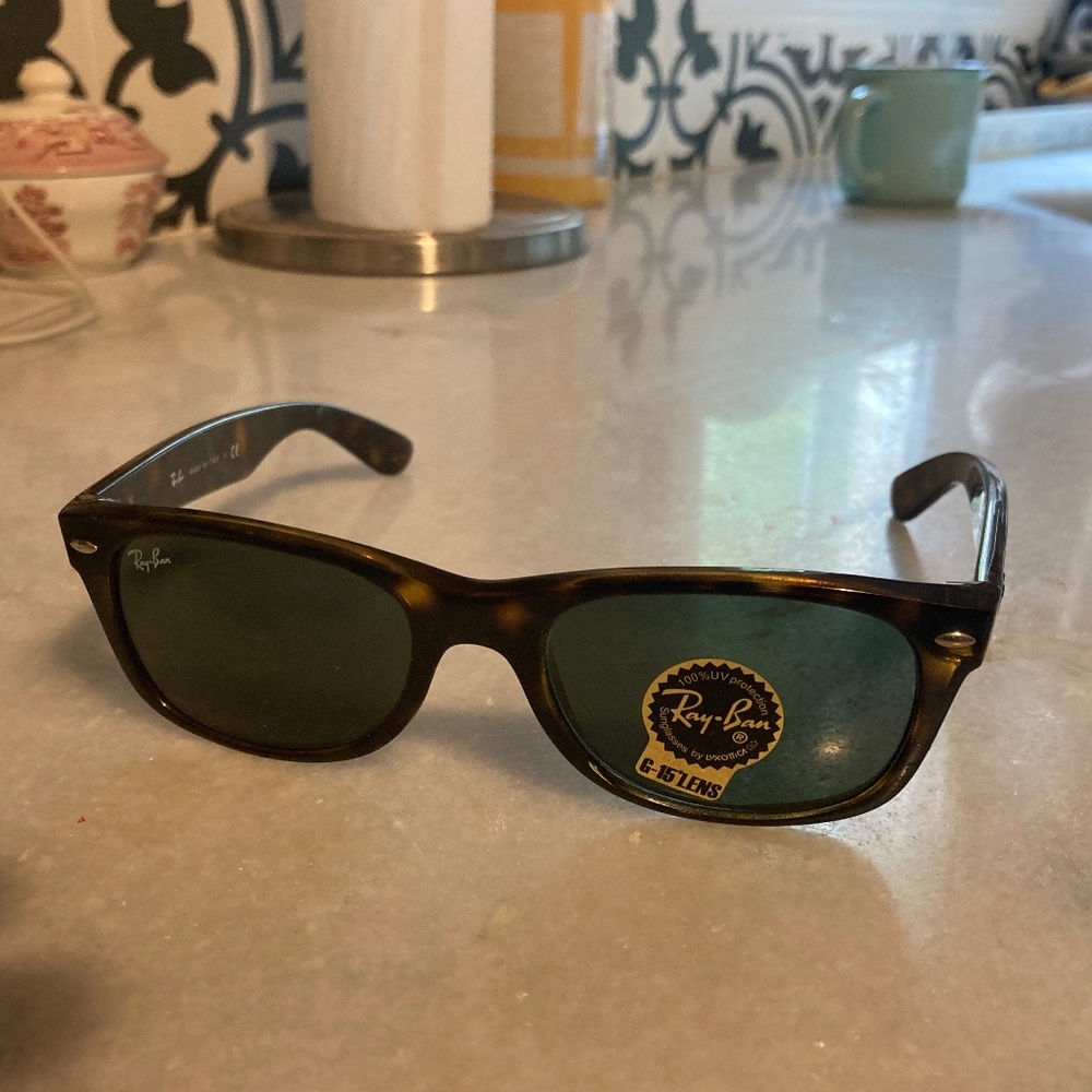 RayBan 2132 New Wayfarer Sunglasses, 52mm